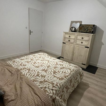 Гостевой дом Chambre La Taniere !!!Heure De Depart 7H20 En Semaine!!! Мюзийяк Экстерьер фото